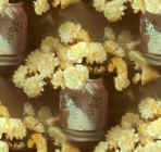 yellow mums carnations-seamless2.jpg (123922 byte)
